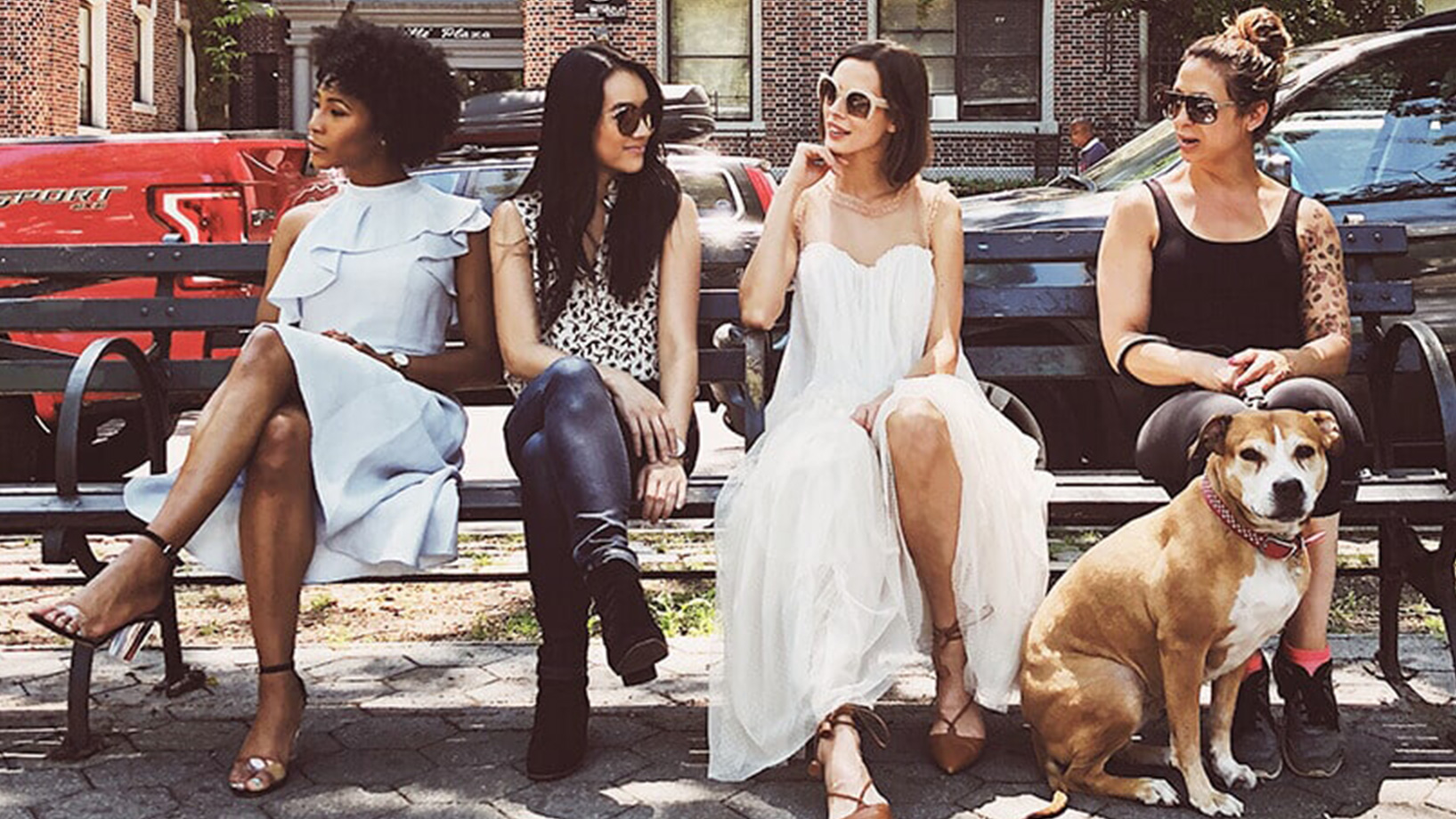 Verschiedene Käufertypen, werden hier durch 4 komplett unterschidliche Frauen visualisiert.