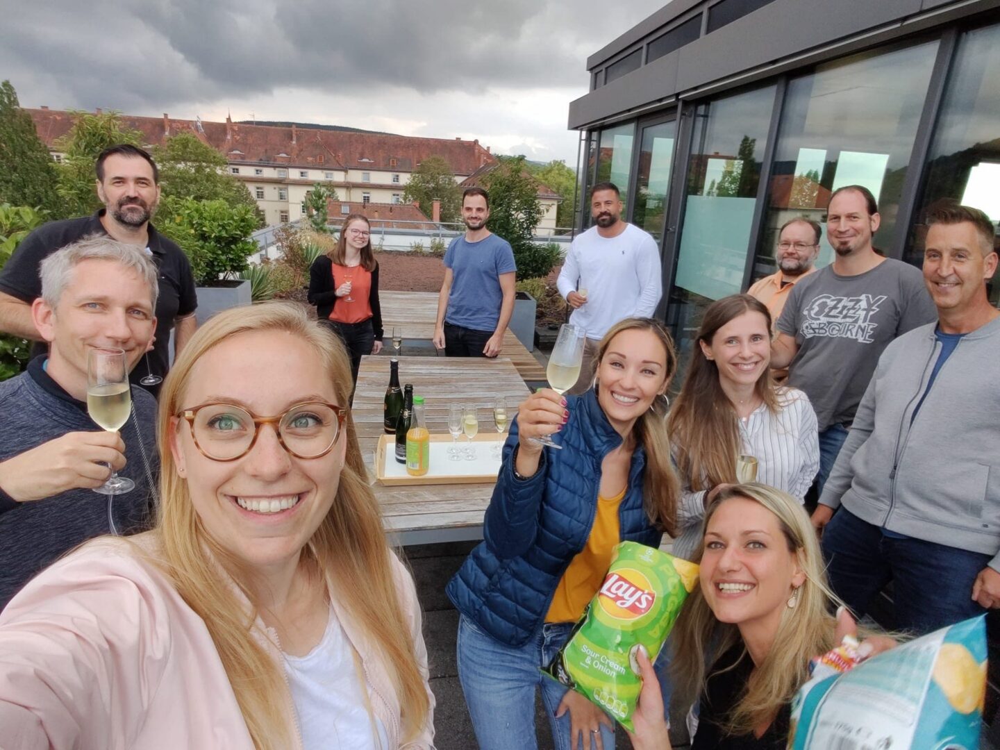 Auf dem Bild sieht man das epoq Team, das den epoq Personalisation möglich gemacht hat